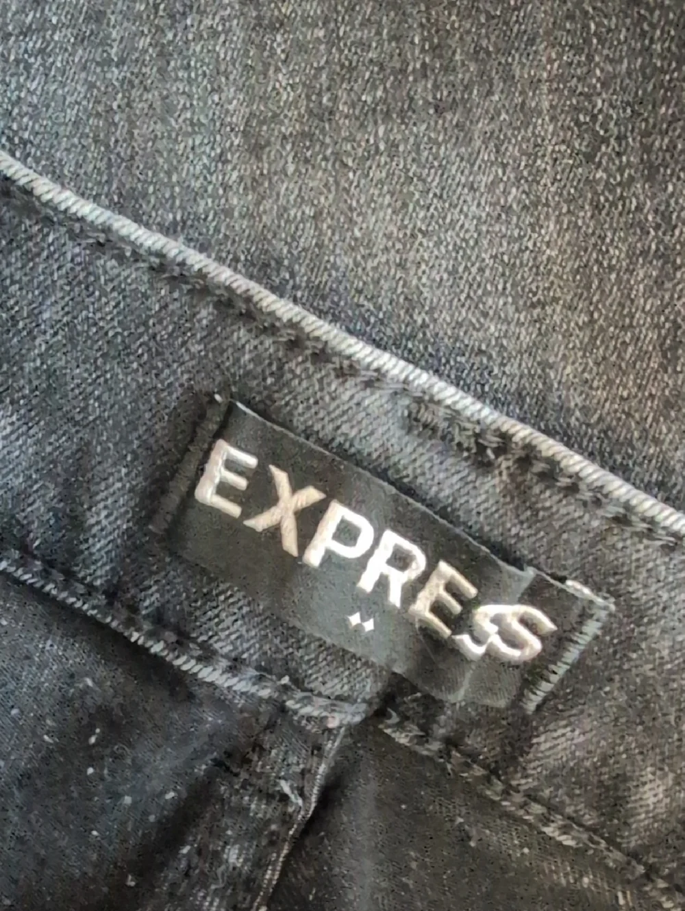Express Denim Perfect High Rise Ankle Legging Jeans 6            Q219